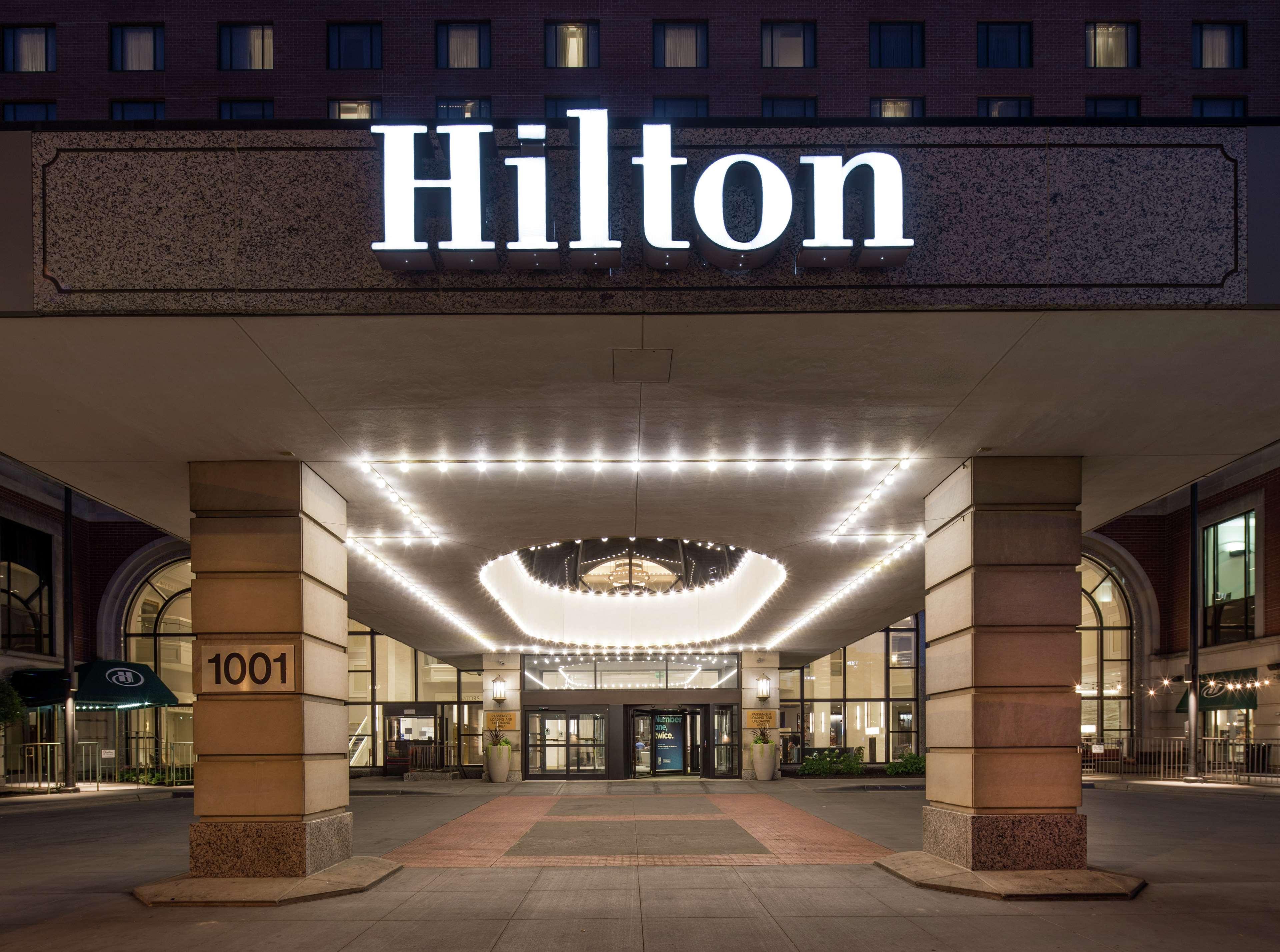 Hilton Minneapolis Zewnętrze zdjęcie