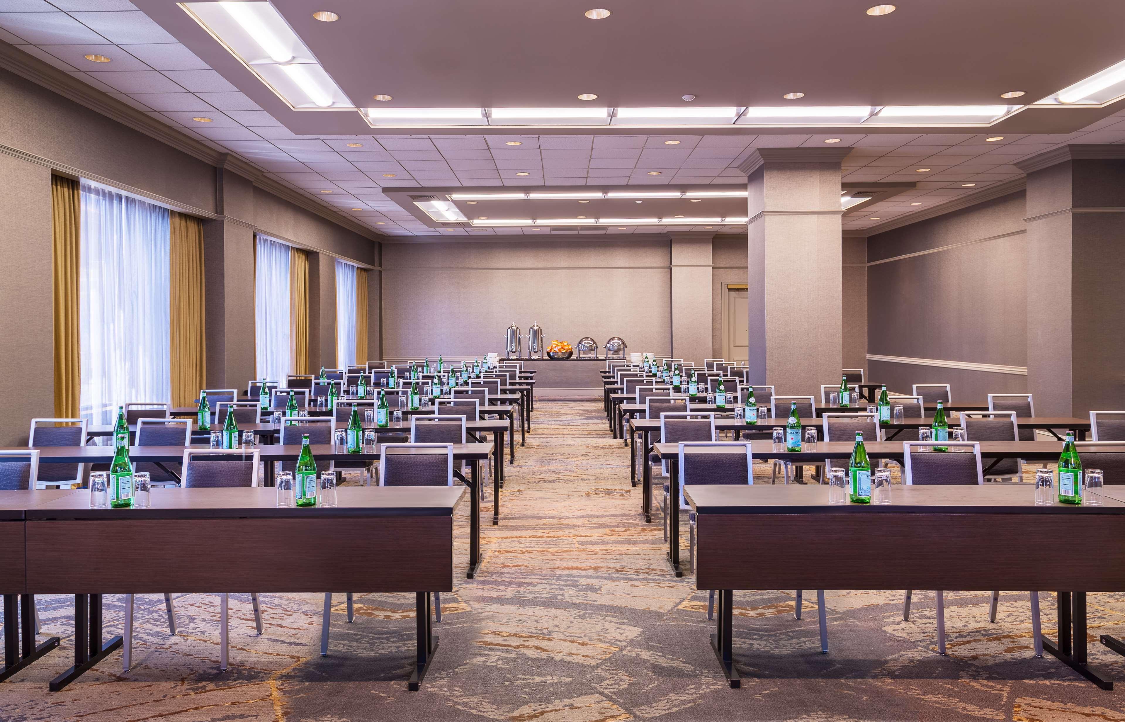 Hilton Minneapolis Zewnętrze zdjęcie