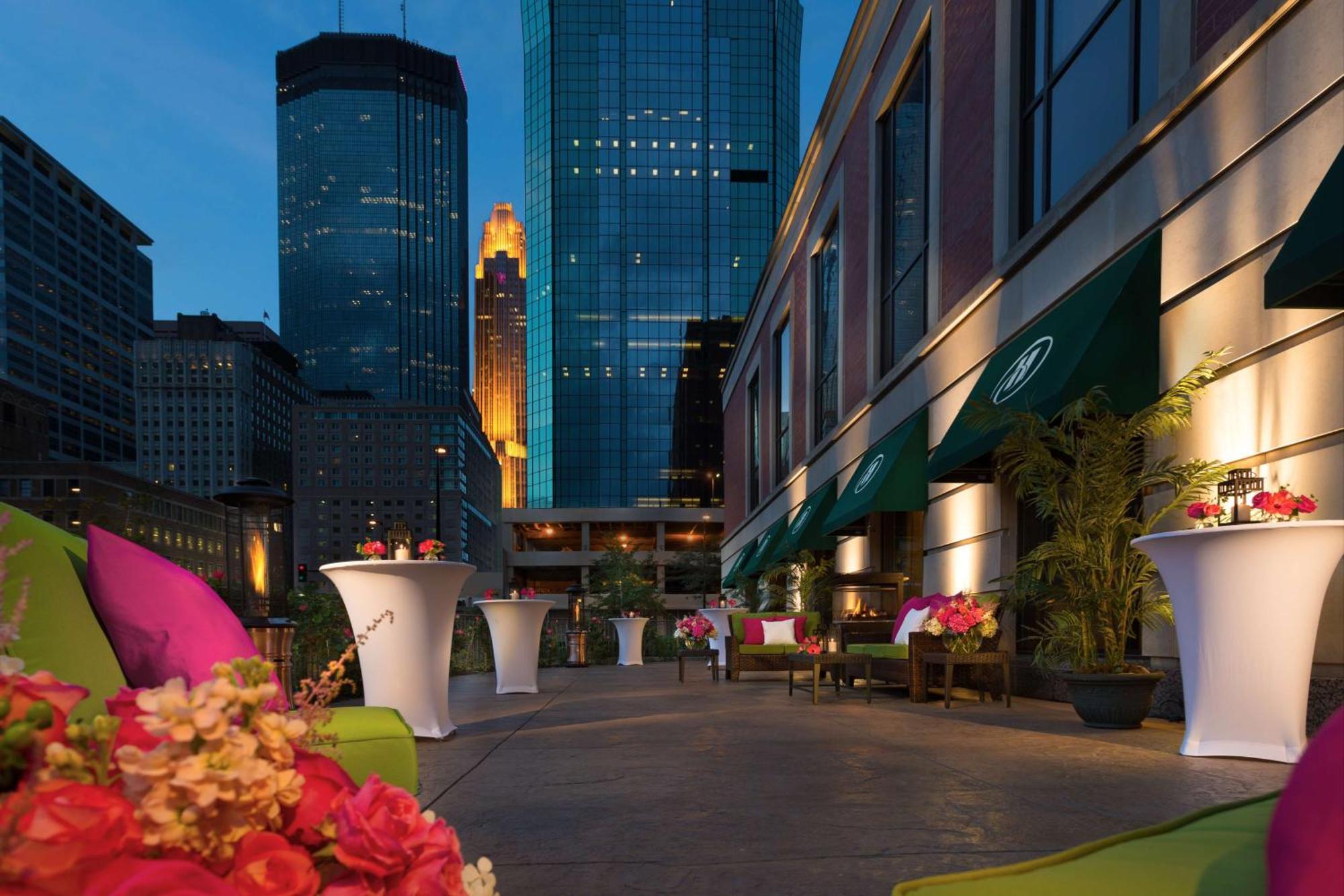 Hilton Minneapolis Zewnętrze zdjęcie